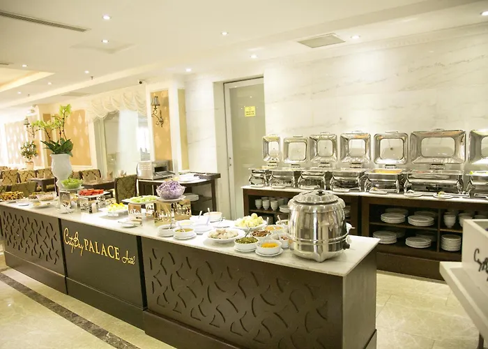 Khách sạn Bay Palace 3*