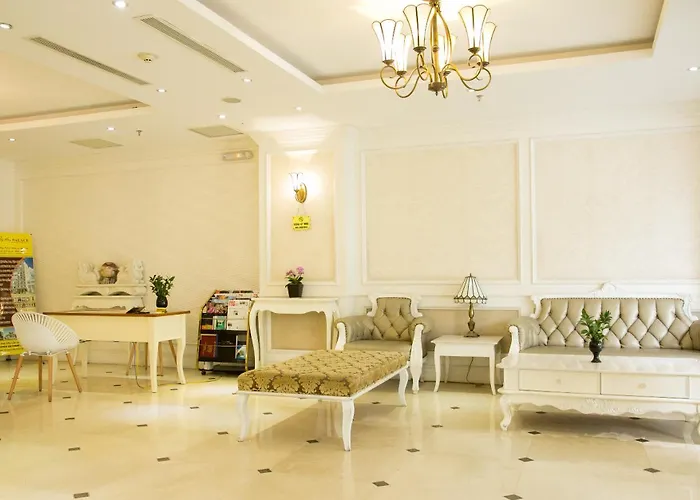 Bay Palace Khách sạn 3*