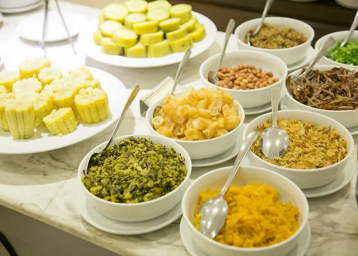 Bay Palace Khách sạn 3*