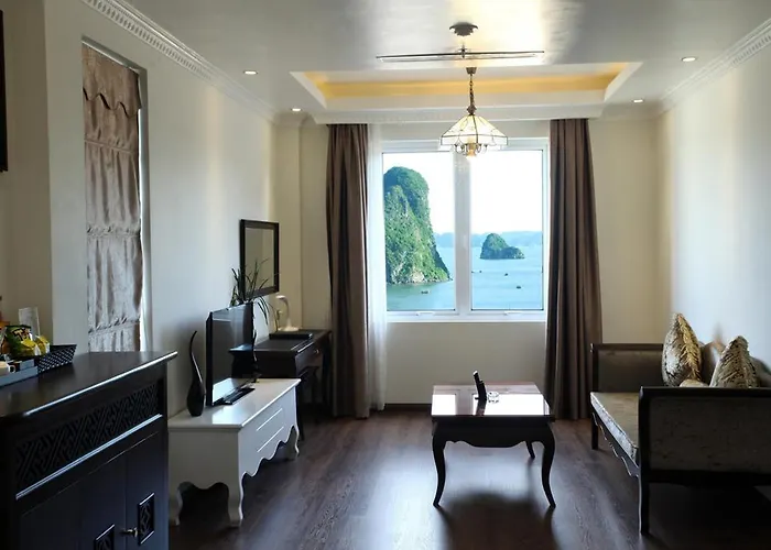 Bay Palace 3*