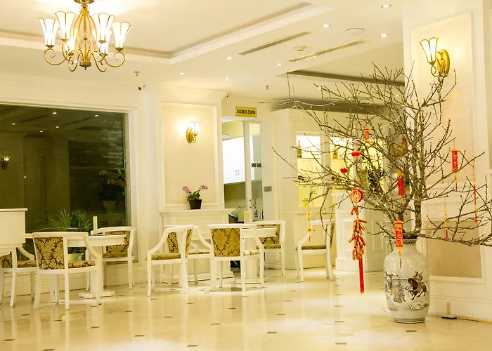 Bay Palace Khách sạn Hạ Long