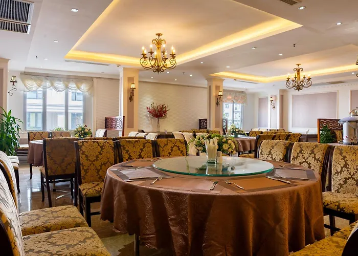 Bay Palace Khách sạn 3*